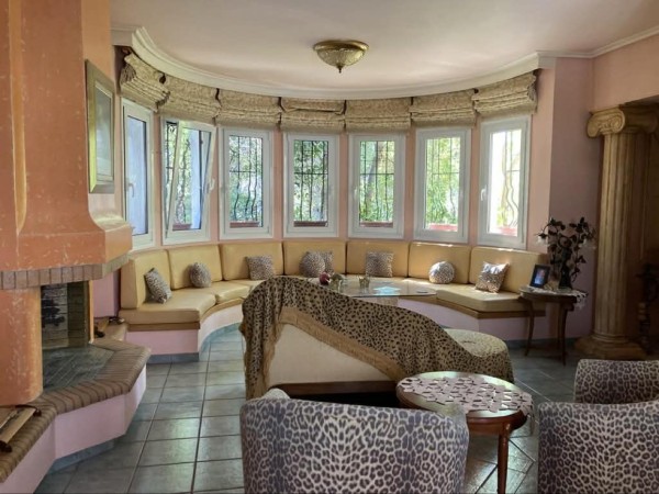 img-property