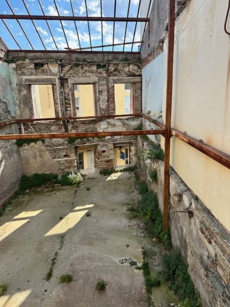 img-property