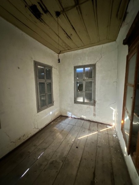 img-property