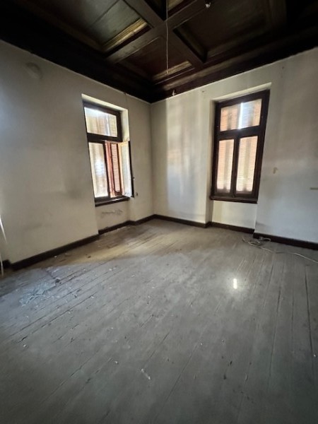 img-property
