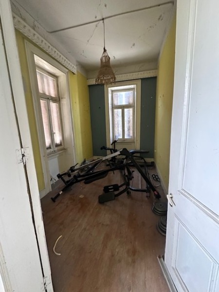img-property