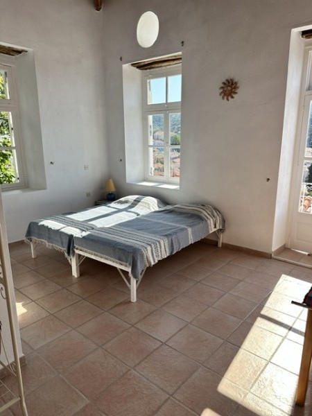 img-property