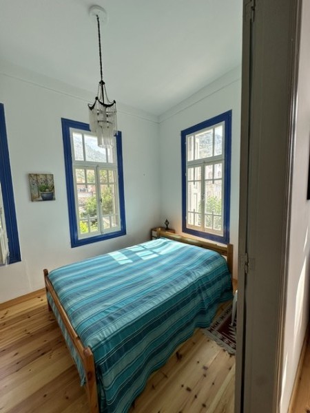 img-property